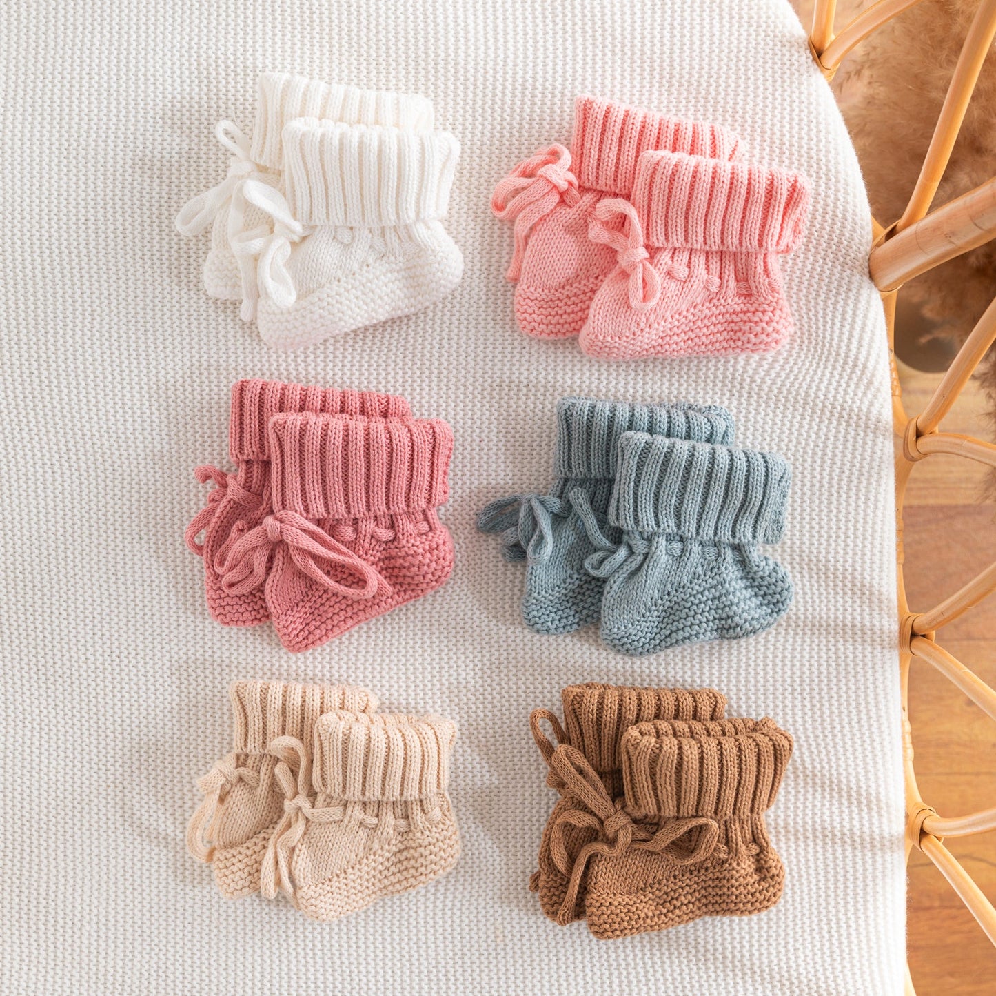 Chunky Knit Baby Booties – Handmade Knit Infant Shoes, Newborn Gift
